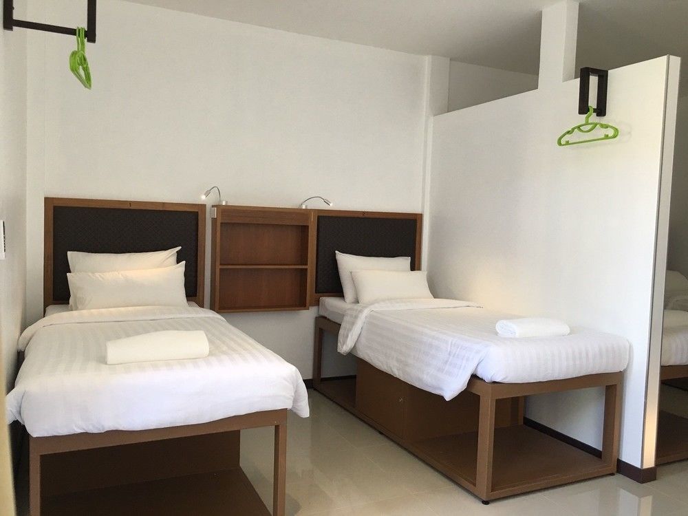 The Lantern Hostel, Chalong ,Phuket Exterior photo