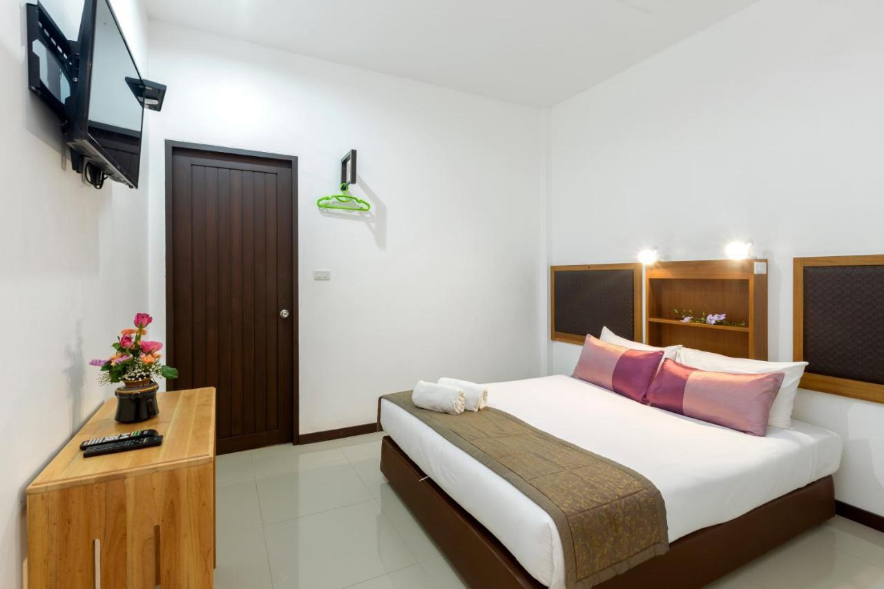The Lantern Hostel, Chalong ,Phuket Exterior photo