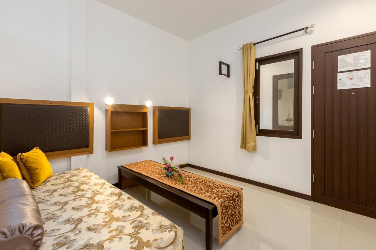 The Lantern Hostel, Chalong ,Phuket Exterior photo